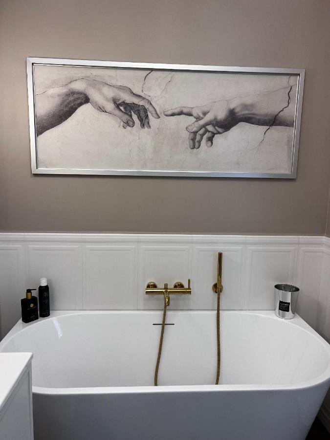 Nr 12 Europa22 Exclusive Z Garazem Podziemnym Appartement Tomaszów Mazowiecki Buitenkant foto